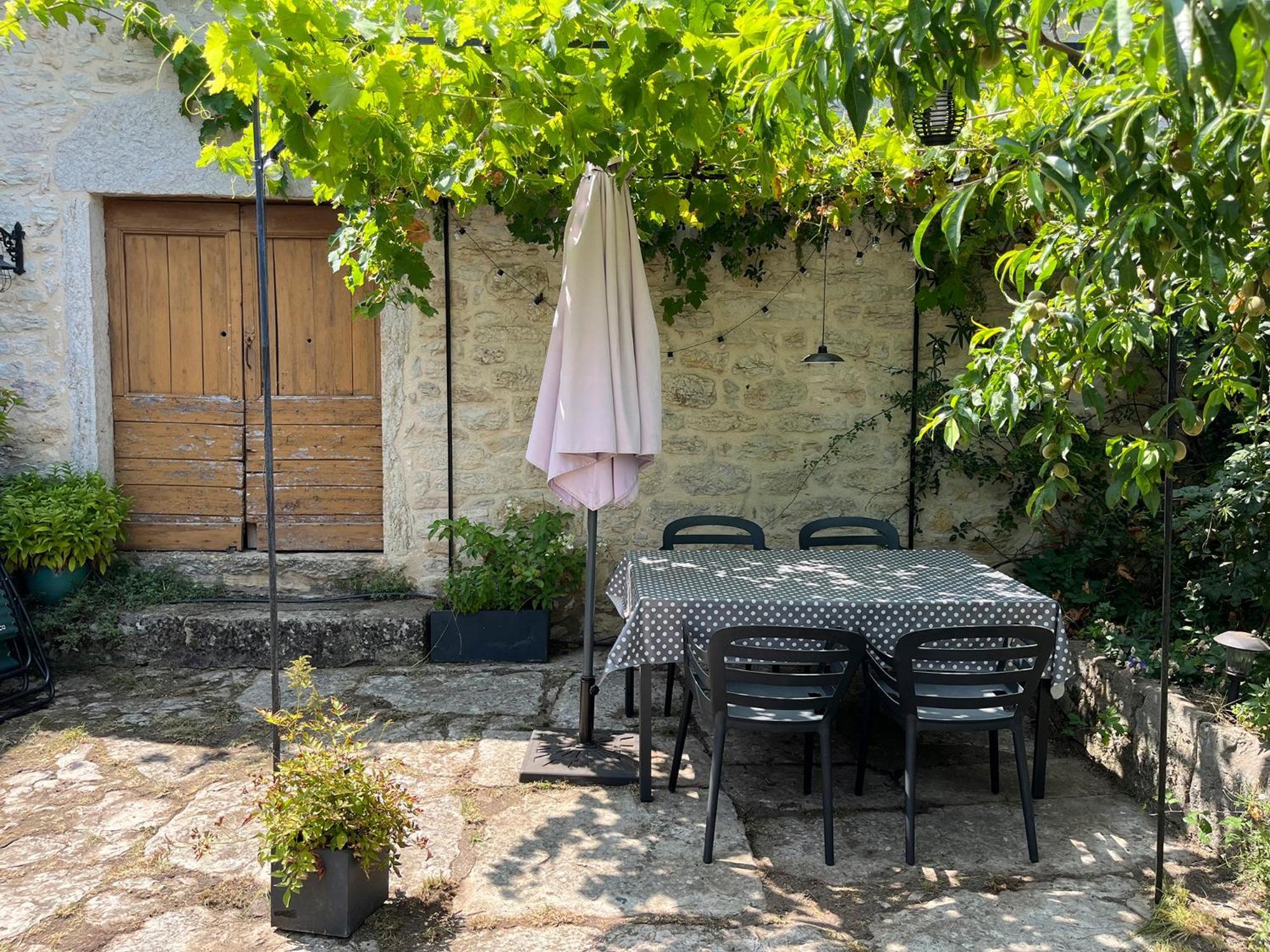 Charmante Maison De Village Senaillac-Lauzes Exterior foto
